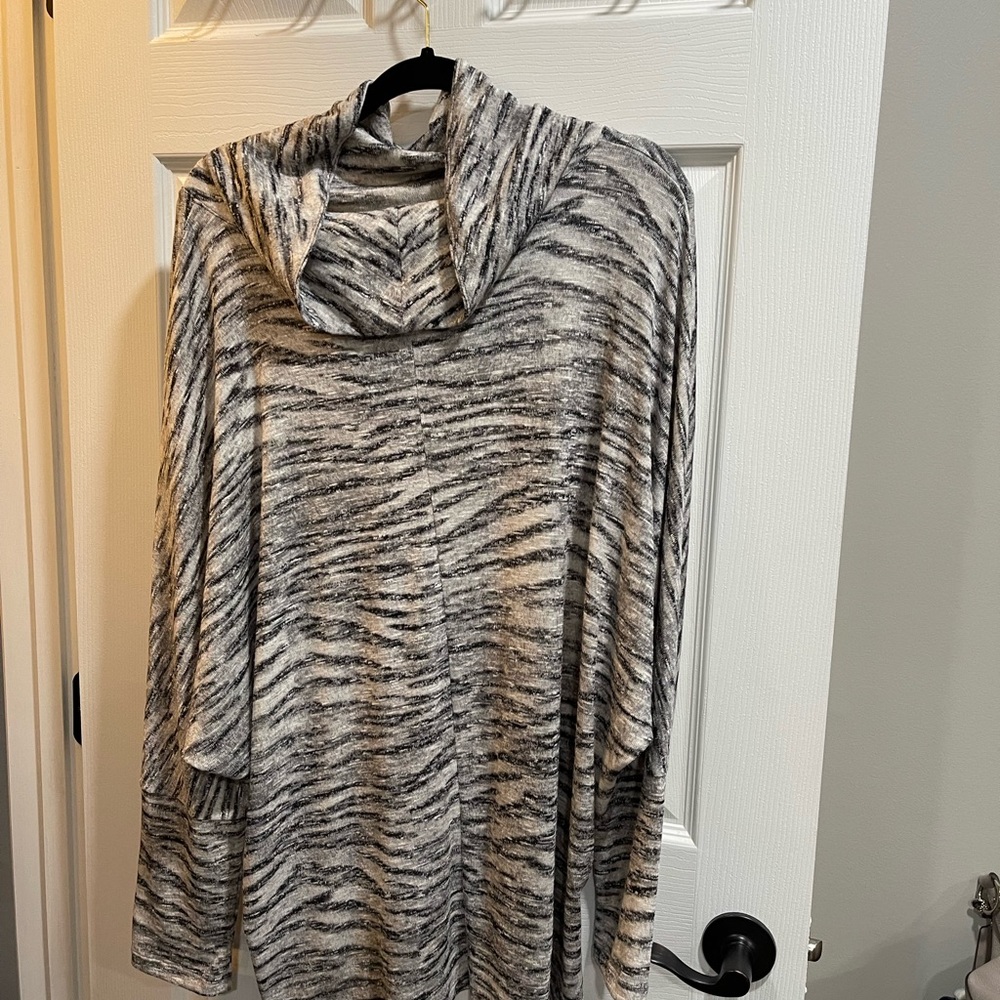 Women’s tops